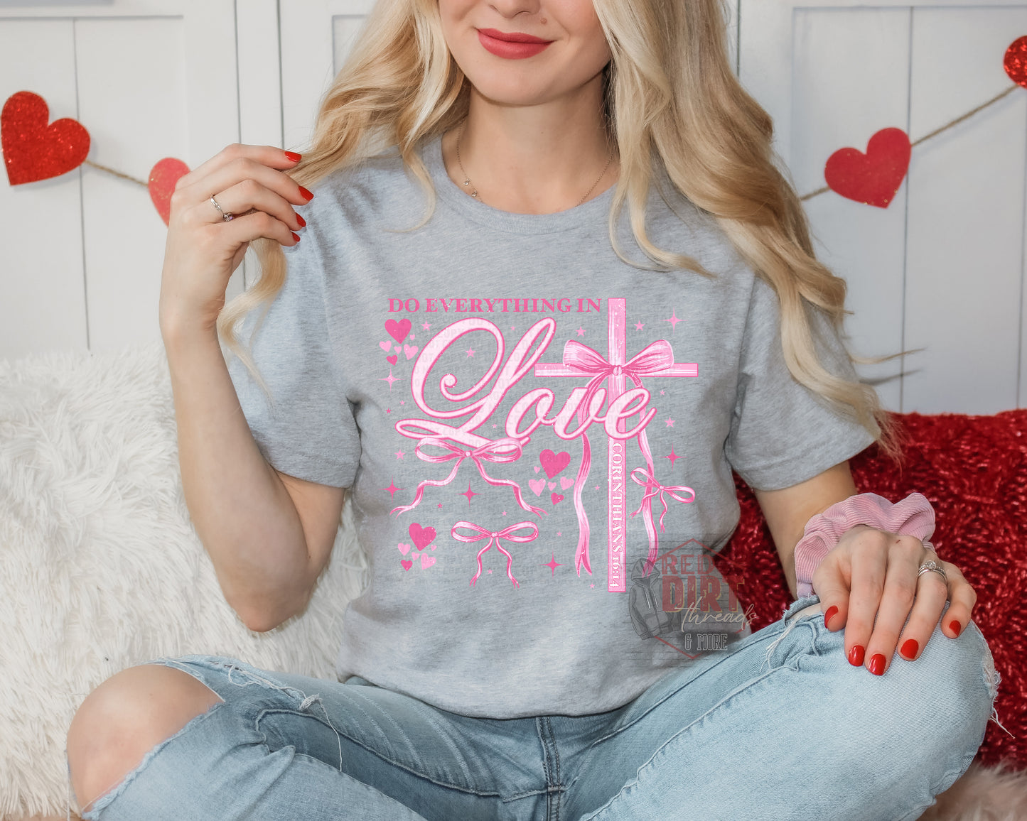 Do Everything In Love T-Shirt | Trendy Valentine's Day Shirt | Fast Shipping | Super Soft Shirts for Men/Women/Kid's